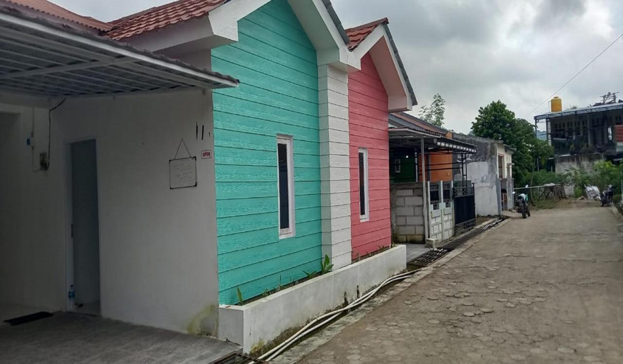 Oyo 90974 Homestay Golo Koe Sejahtera Labuan Bajo Exterior photo